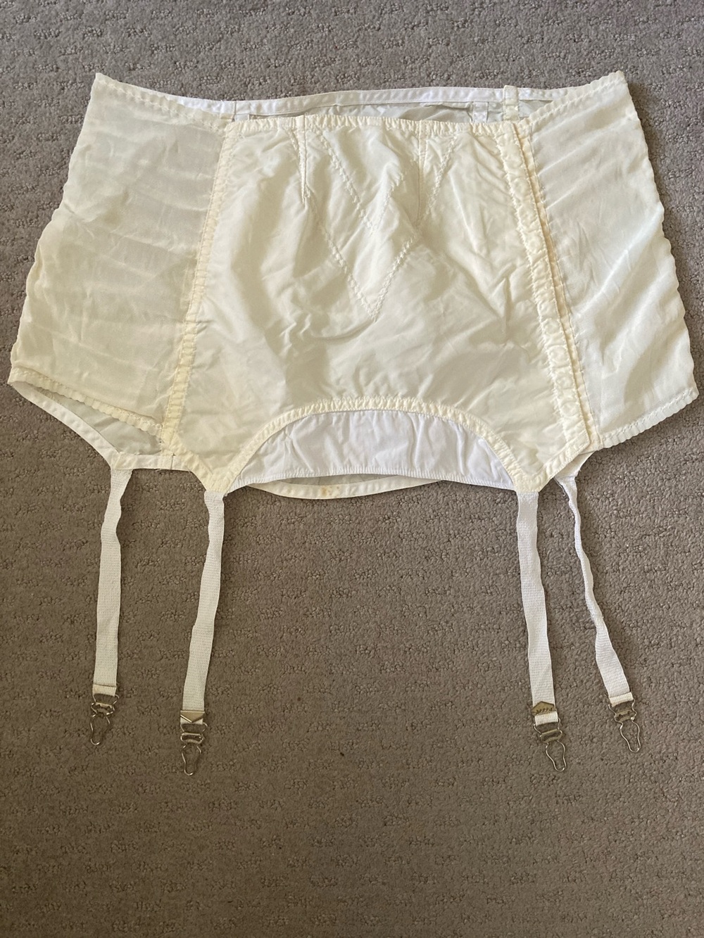 Vintage '50s open-bottom girdle with garters, ~34 Waist.